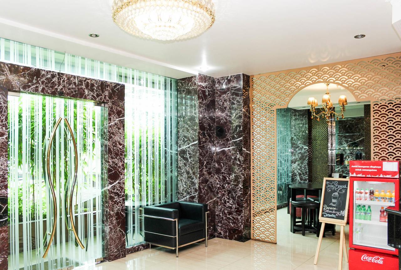 Kyo Serviced Apartment Jakarta Cilandak  Extérieur photo
