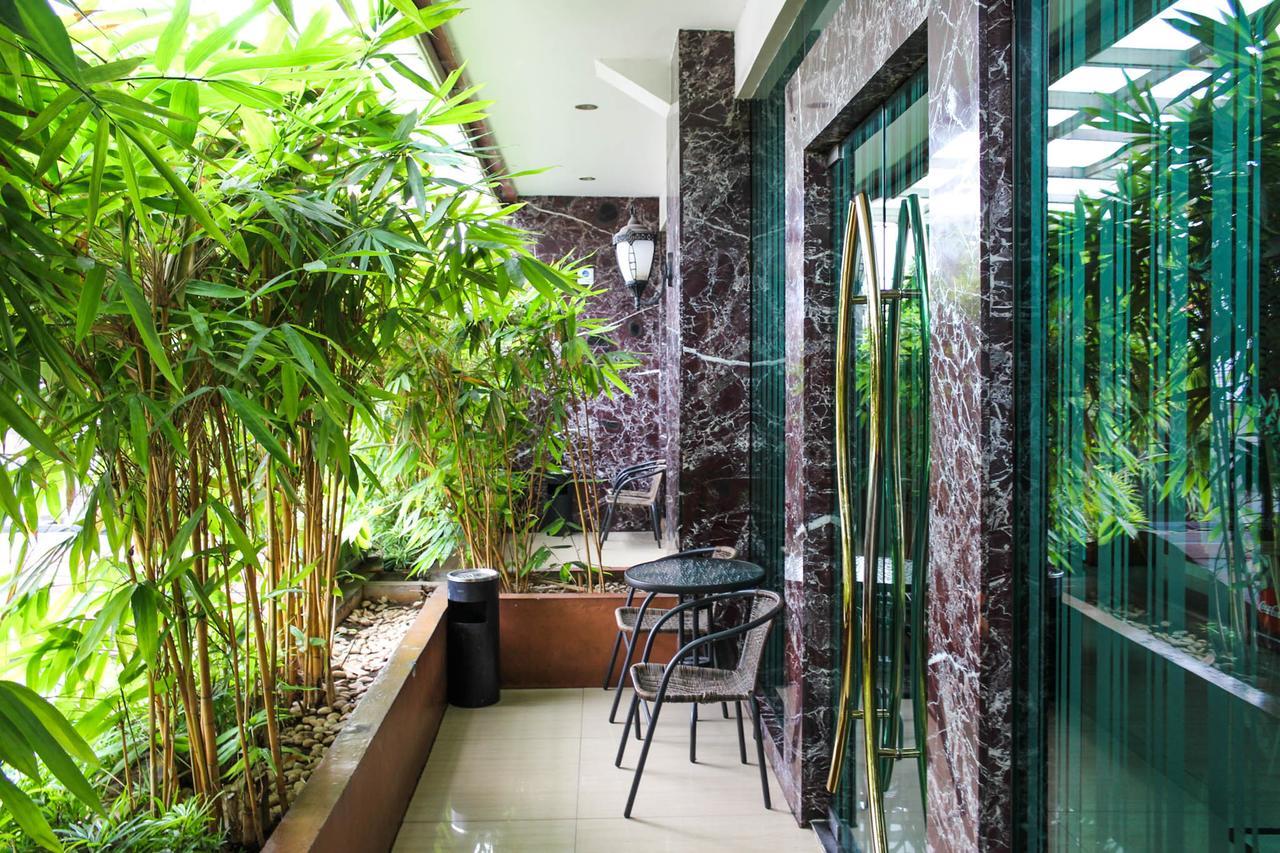 Kyo Serviced Apartment Jakarta Cilandak  Extérieur photo