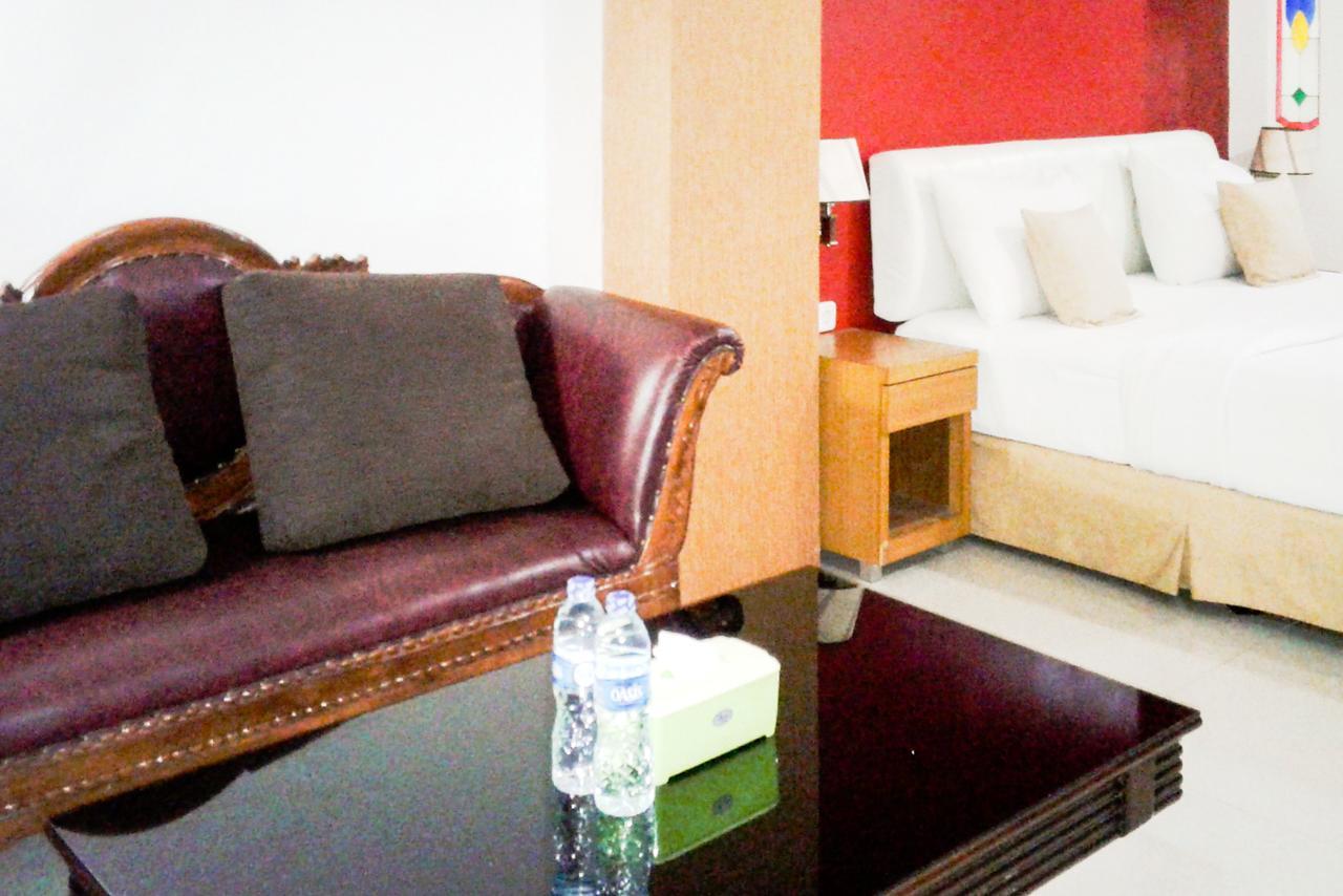Kyo Serviced Apartment Jakarta Cilandak  Extérieur photo